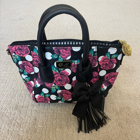Betsey Johnson Handbags - NWOT- AUTHENTIC BETSEY JOHNSON ROSE DOME BAG WITH BOW